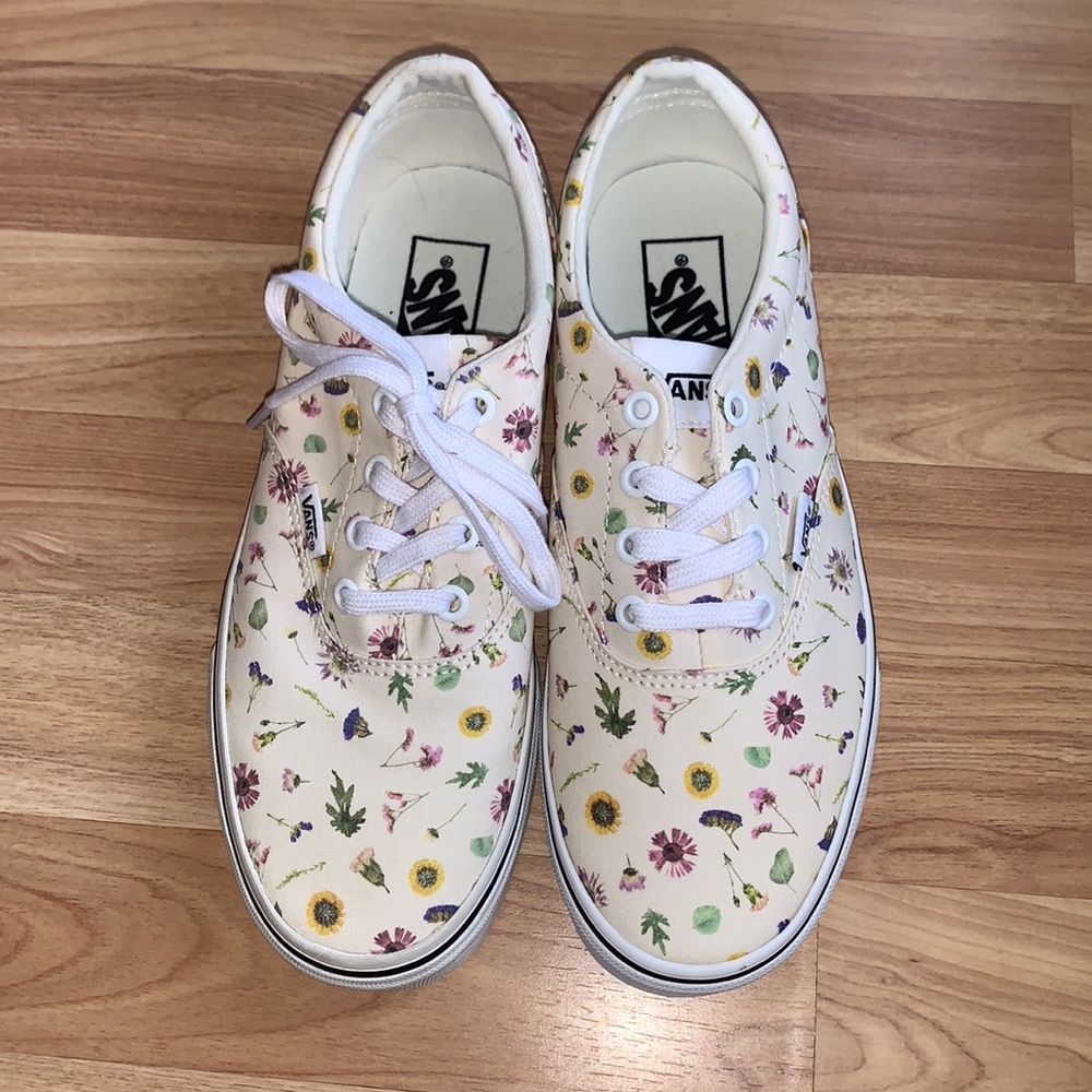 Vans | Doheny Floral Classics Size 7.5